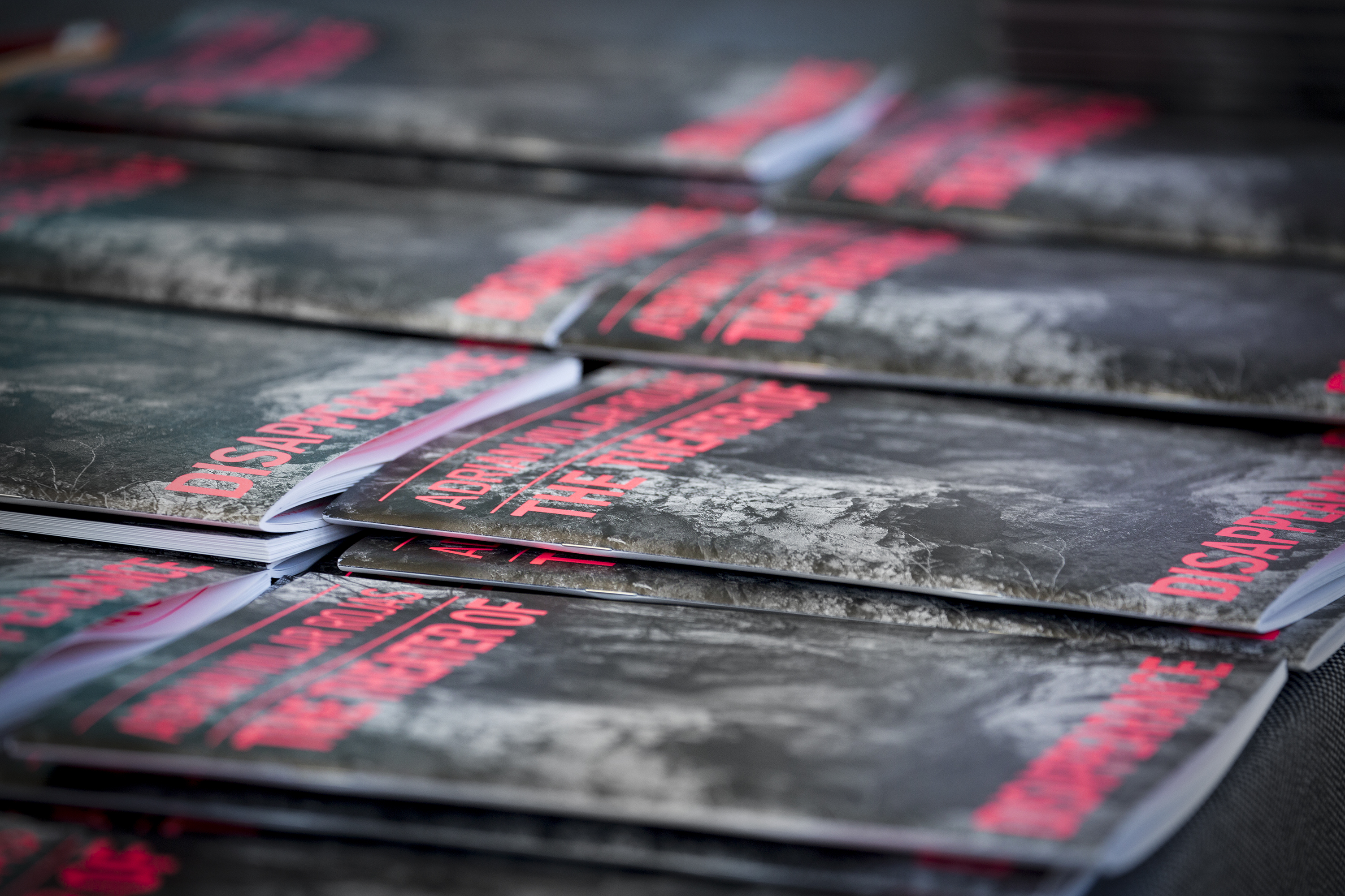 Dimitra Chrona ADRIAN VILLAR ROJAS The Theater of Disappearance schema design neon adrian villar rojas the theater of disappearance athens 5